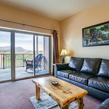 The Bear Paw Palace Mtn View And Community Pools Pigeon Forge Bagian luar foto