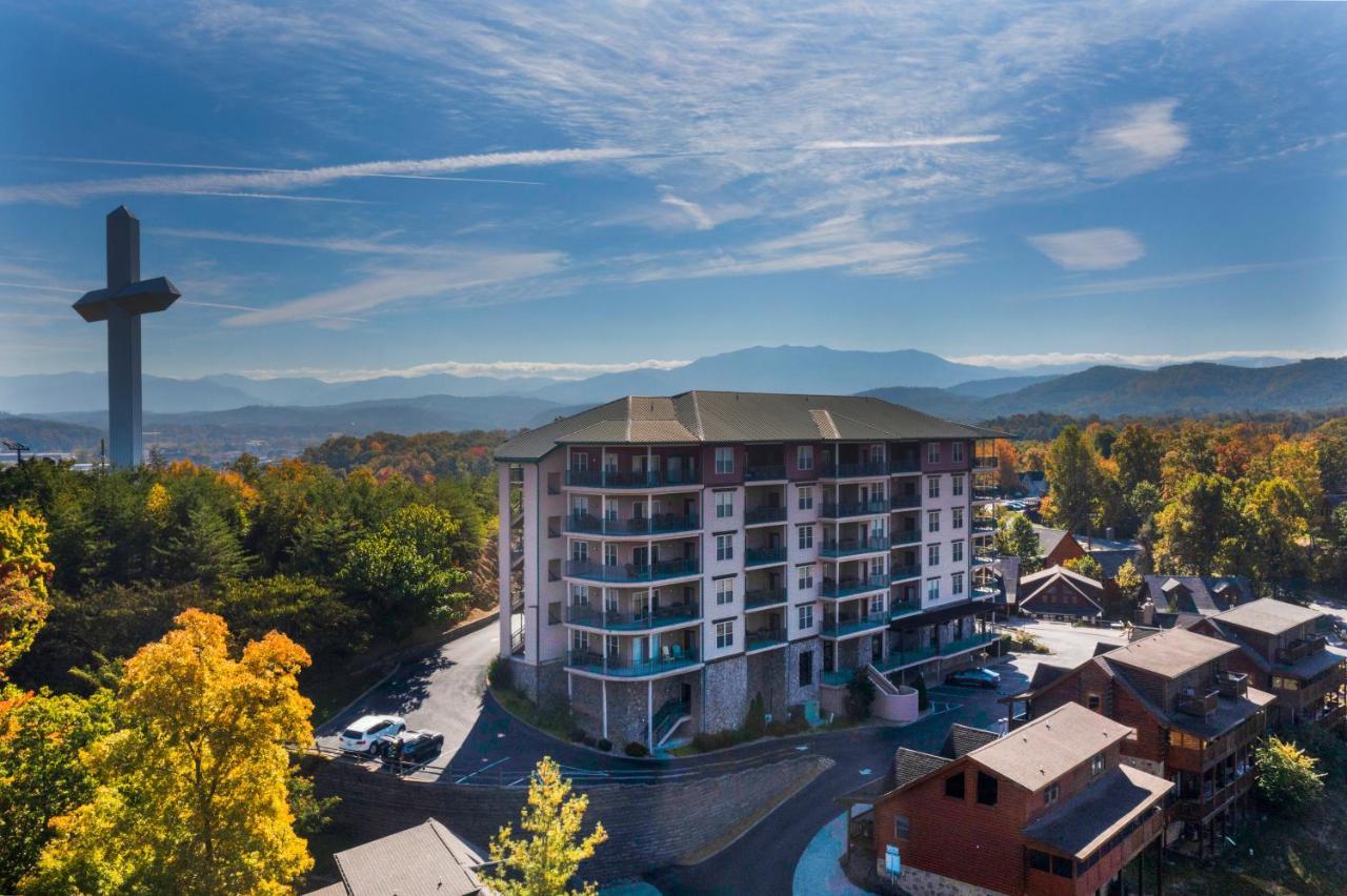 The Bear Paw Palace Mtn View And Community Pools Pigeon Forge Bagian luar foto