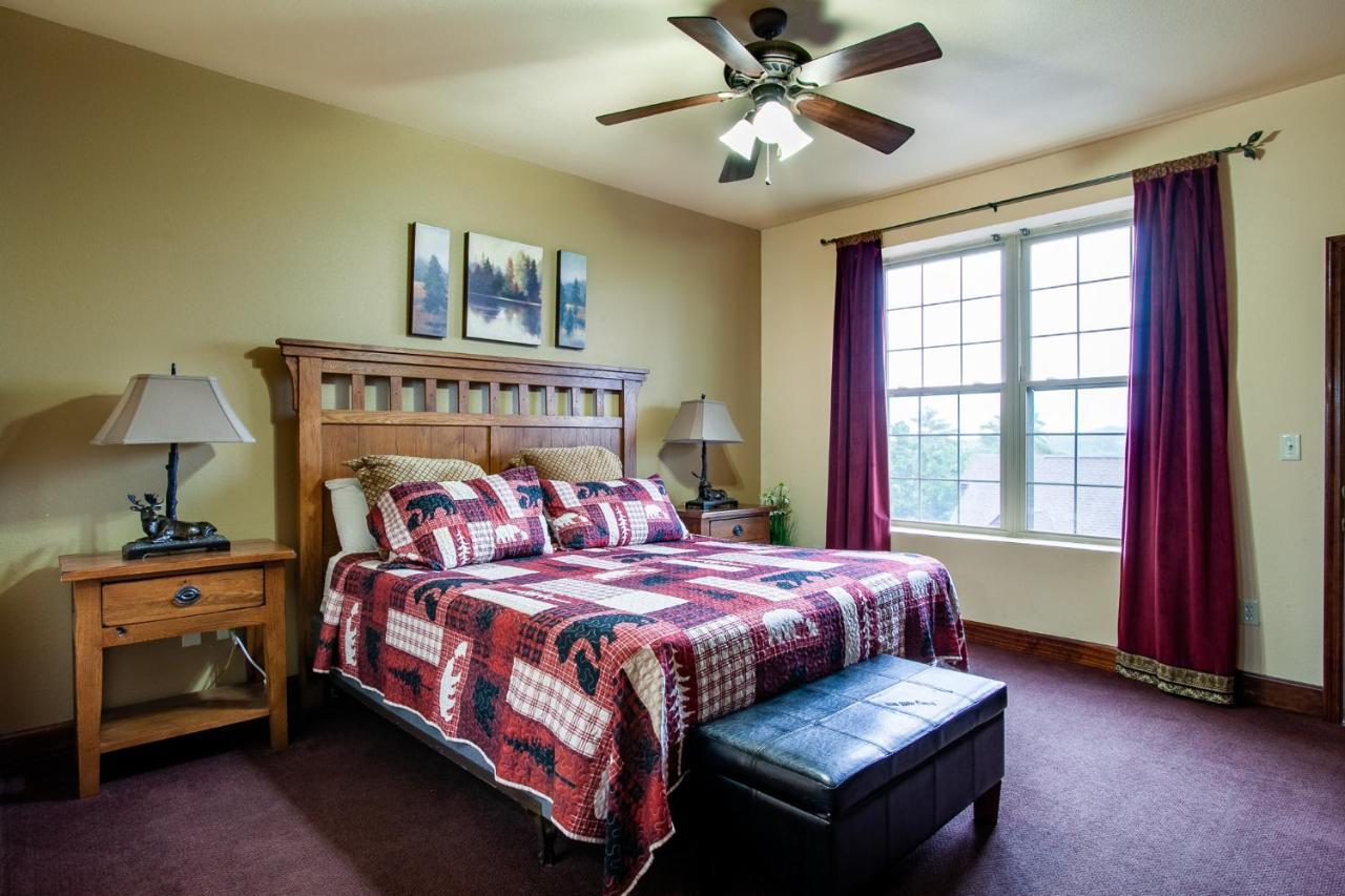 The Bear Paw Palace Mtn View And Community Pools Pigeon Forge Bagian luar foto