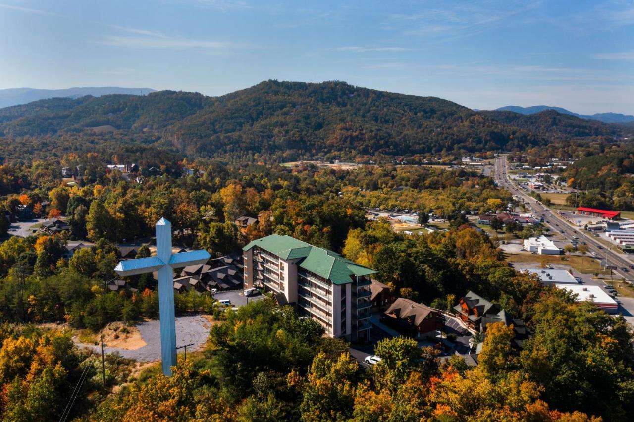 The Bear Paw Palace Mtn View And Community Pools Pigeon Forge Bagian luar foto